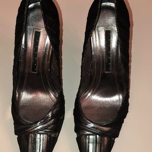 LAUNDRY by Shelli Segal Heels